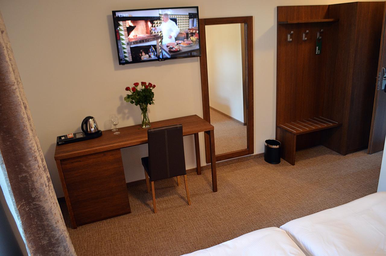 Hotel U Kvapilu Mnichovo Hradiště エクステリア 写真