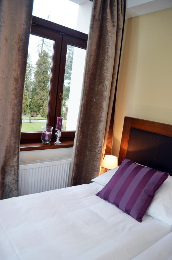 Hotel U Kvapilu Mnichovo Hradiště エクステリア 写真